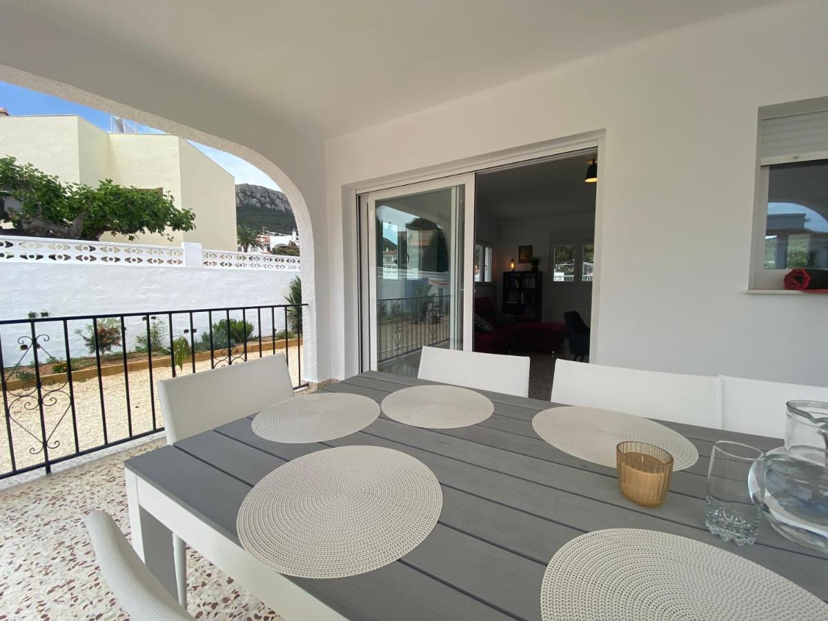 Villa Con Piscina, Soleada, Tranquila Y Centrica Calp Dış mekan fotoğraf