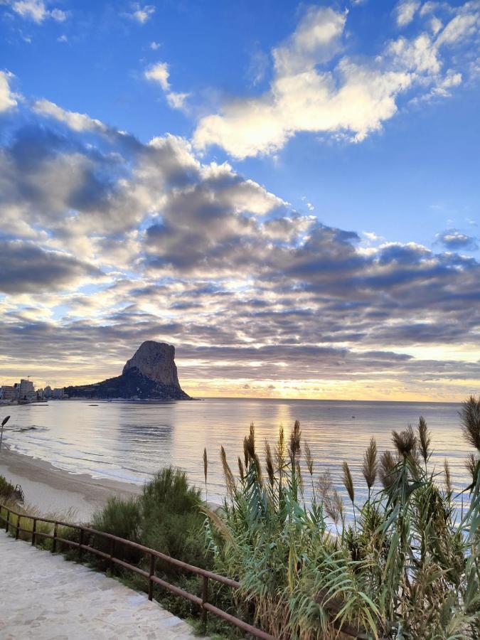 Villa Con Piscina, Soleada, Tranquila Y Centrica Calp Dış mekan fotoğraf