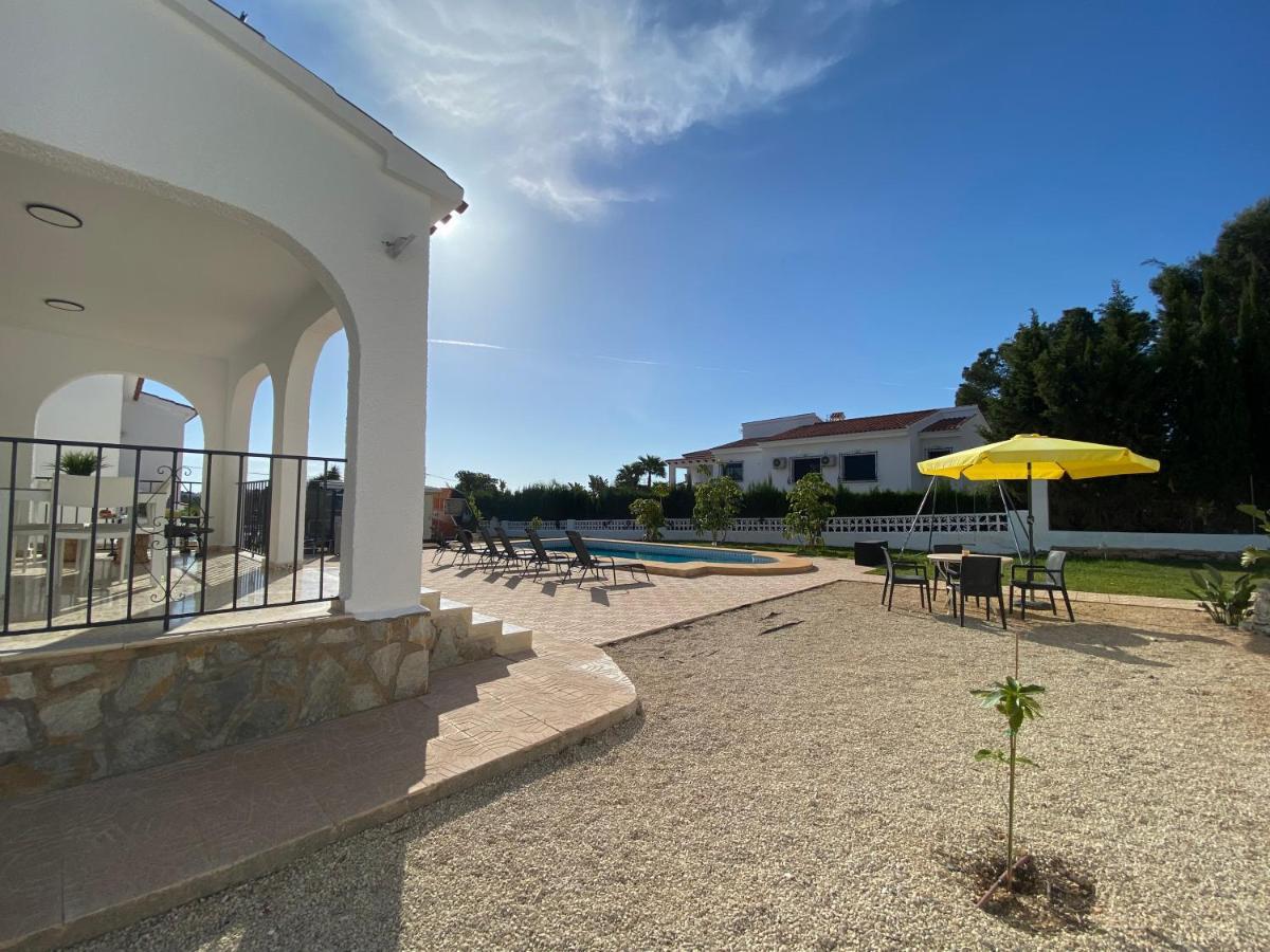 Villa Con Piscina, Soleada, Tranquila Y Centrica Calp Dış mekan fotoğraf
